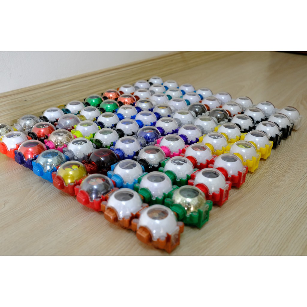 Đồ chơi Eyecon Limited Candy Gashapon DX SG GP Chính hãng Bandai. Kamen Rider Ex-Aid Ghost Eyecons. Có ảnh thật.