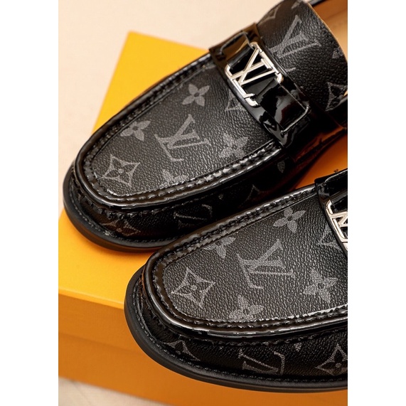 Giày tây lười nam da thật họa tiết logo thương hiệu Louis Vuitton LV cao cấp