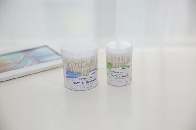 Bông tăm sơ sinh cotton Mother Is Hàn quốc ( hộp 400c)