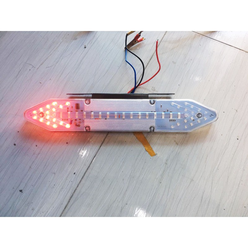 ĐÈN LED TRANG TRÍ CHO XE _24v hàng tốt giá rẻ