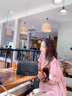 Túi đeo chéo nữ CN Boy xích đen