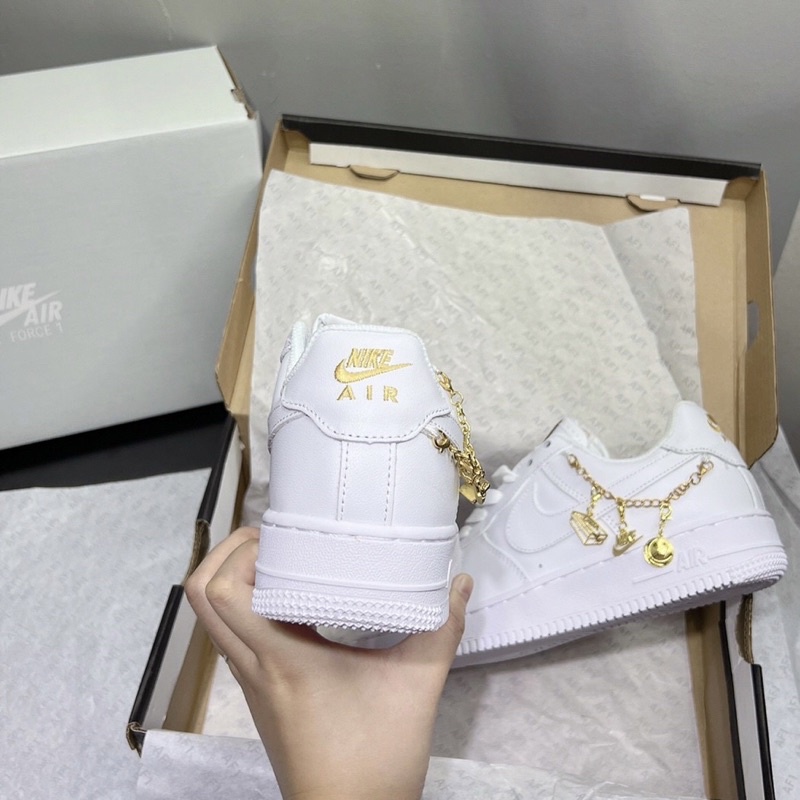 Giày AF1 trắng full móc kim loại trăng sao, giày Air force 1 trắng classic mới full box bảo vệ