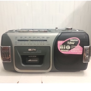 Radio cassette sanyo big-100k đồ cũ nghe ok 100%
