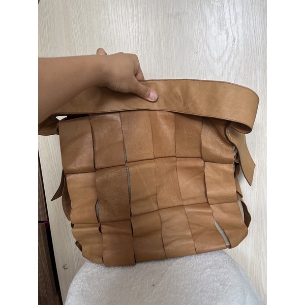 Túi đeo vai lạ da thật 2hand
