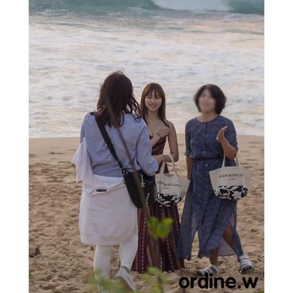 Sẵn_váy maxi đi biển boho style IU, BLACKPINK Rosé, TWICE Mina, Apink Bomi ་