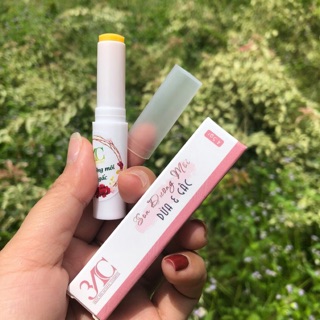 SON DƯỠNG MÔI DỪA GẤC