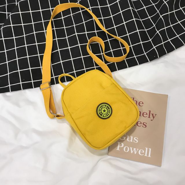 Túi vải đeo chéo Kipling chất đẹp M09