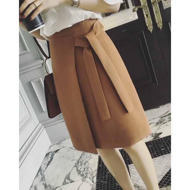 Chân Váy Ngắn Tà Đắp Buộc Nơ Taka Gia Công Tinh Tế (2 màu lựa chọn)