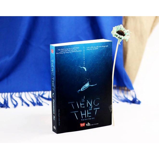 Sách - Căn hầm tối