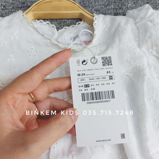 Váy ren đục lỗ