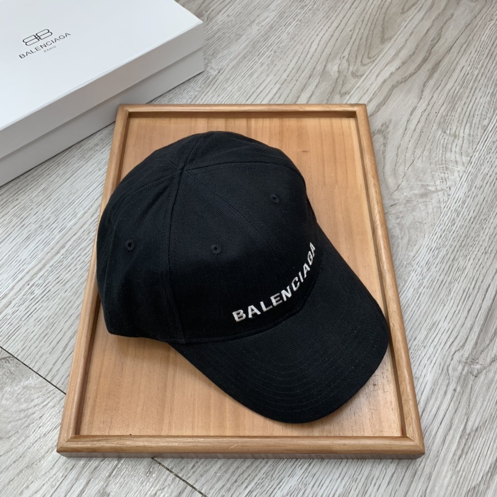 Hàng Có Sẵn! Balenciaga!Mũ Lưỡi Trai Chống Nắng Thiết Kế Thời Trang