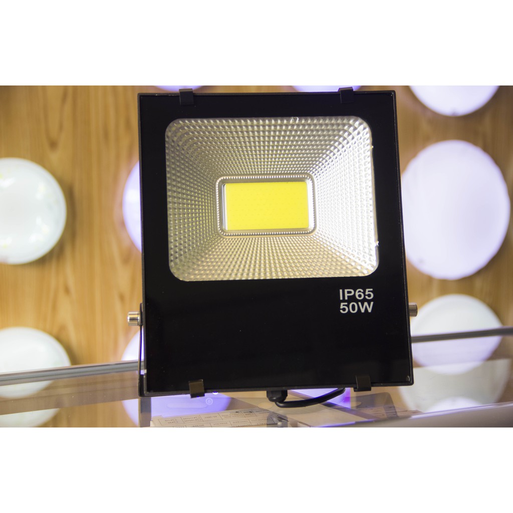 Đèn Pha Led 50w COB 5054 đủ công suất ánh sáng Trắng