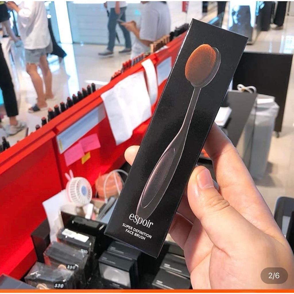 Cọ tán kem nền Espoir Super Definition Face Brush - màu đen