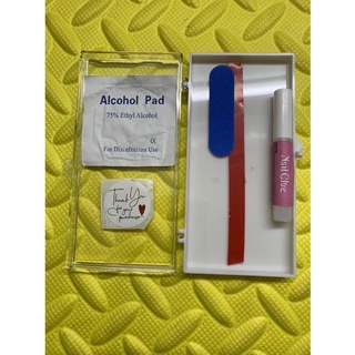 Hộp Nail nhật + keo+ dua+ tem+ bông tẩm cồn + tem dán keo sẵn
