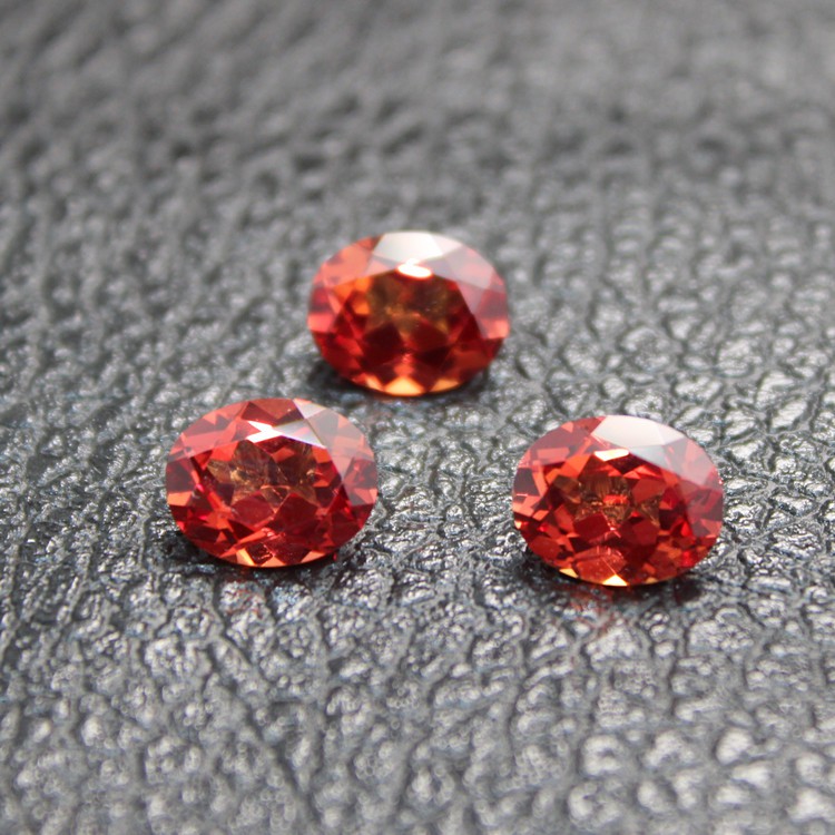 Nhẫn Nhôm Đính Đá Garnet Garnet