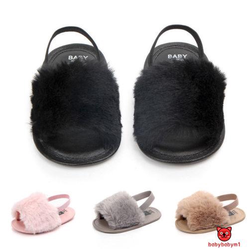 Giày Sandal xỏ ngón đế mềm cho bé gái