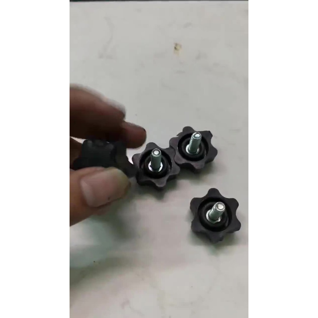 Combo 20 đế nhựa tăng giảm M6 dài 1,5cm dùng trong nút chân bàn trà, bàn sofa, bàn ghế gia đình.