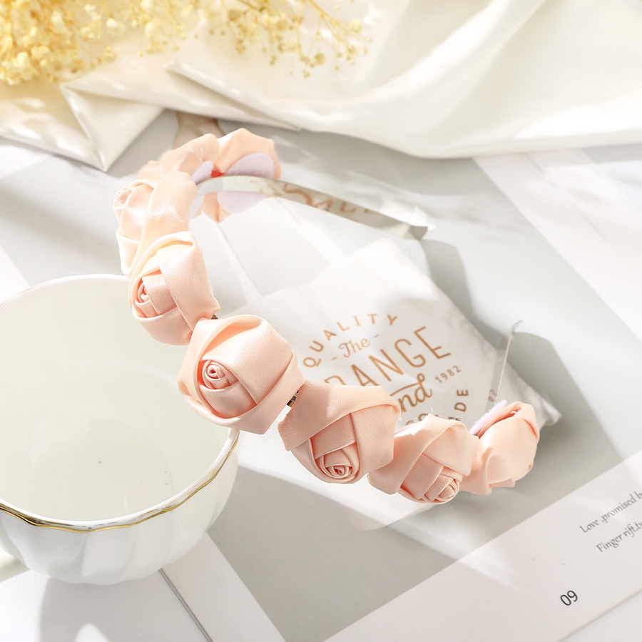 Băng Đô Cài Tóc Hình Hoa Hồng Bằng Satin Phong Cách Hàn Quốc Ngọt Ngào Cho Nữ
