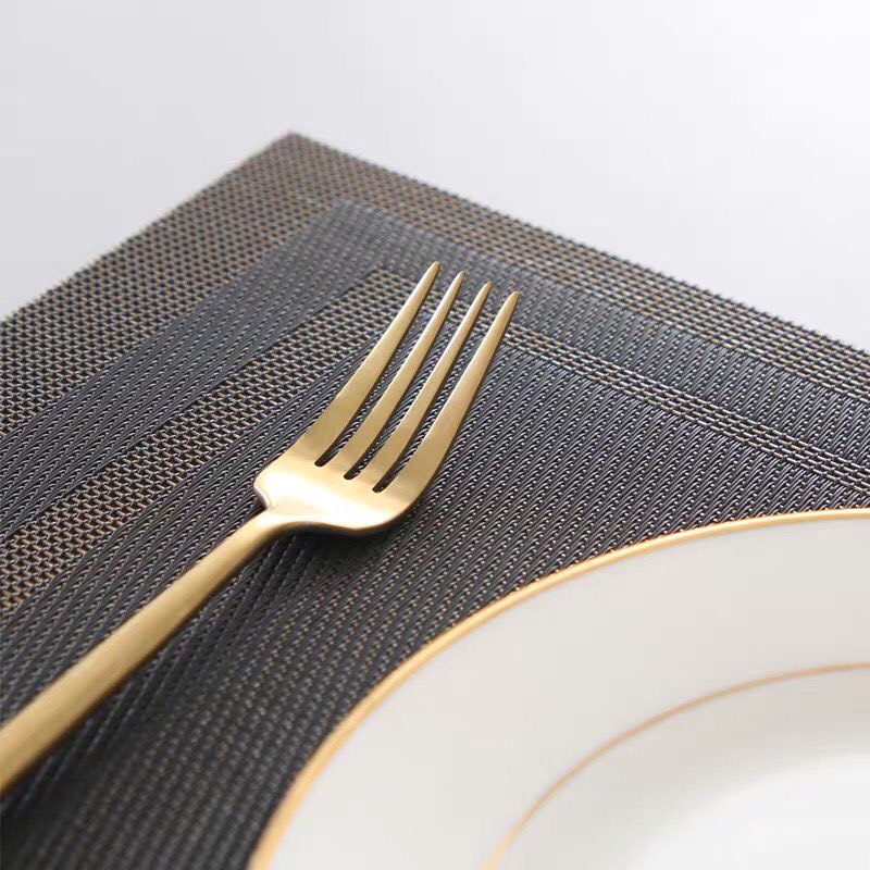 Tấm lót bàn ăn bằng nhựa Levika, cách nhiệt giá rẻ chống trơn trượt giá siêu rẻ