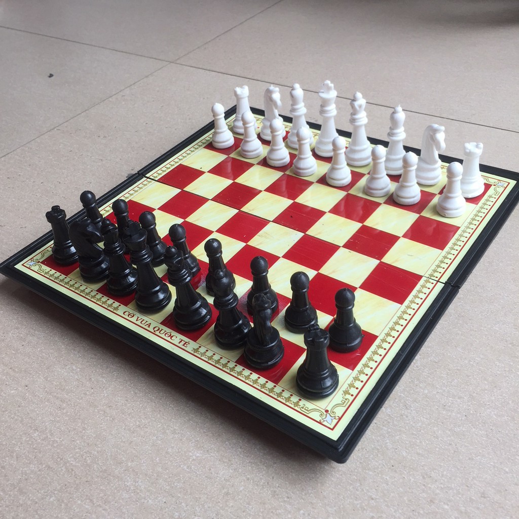Bộ cờ vua nam châm gấp gọn 28cm x 28cm và 36cm x 36cm