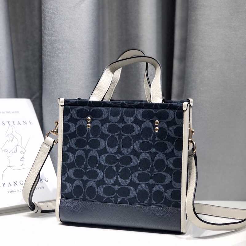 Túi Coach Dempsey Tote 22 in signature Jacquard❌ code: coach C5638