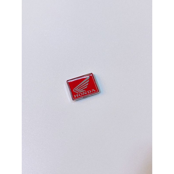 Tem logo cánh chim đỏ dán bợ cổ wave , mặt đồng hồ các dòng honda