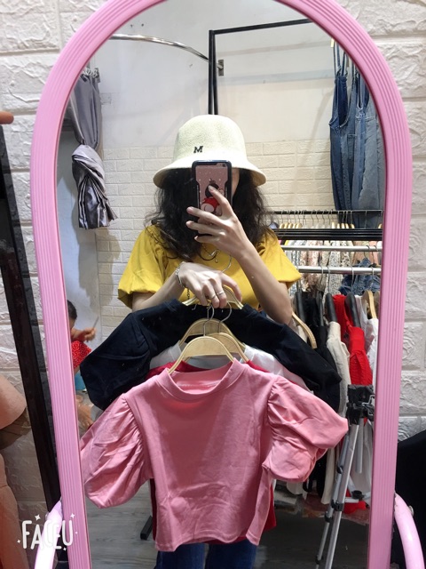 Áo tay phồng croptop