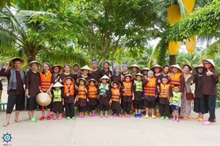 Dép tổ ong mầu
