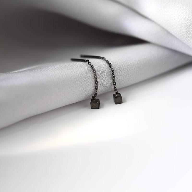 ✨✨Bông Tai Dáng Dài Hình Khối Vuông Nhỏ Thời Trang Cho Nữ