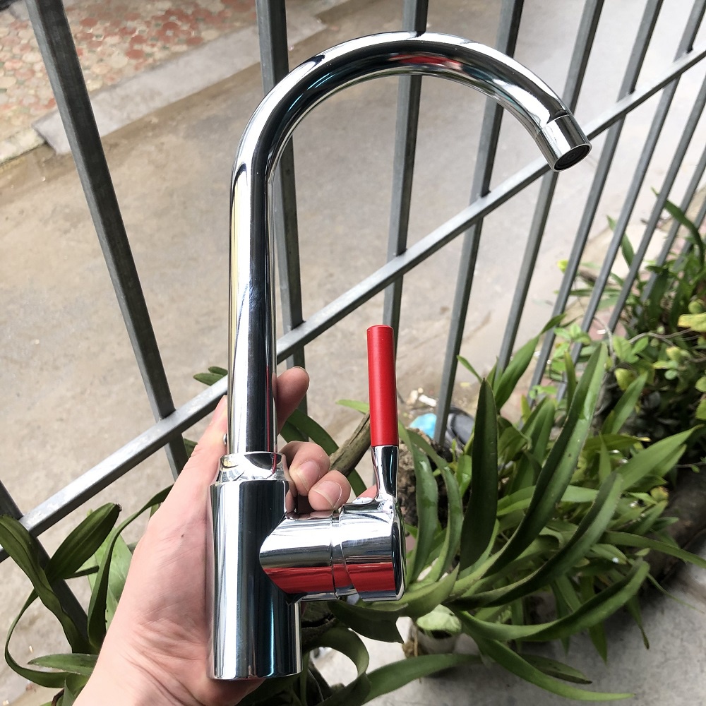 (Kèm dây cấp nước NL) Vòi rửa chén bát nóng lạnh inox bóng cần cứng cắm chậu cổ bi xoay 360 độ cần gạt tròn Đỏ