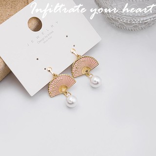 ✄Thâm nhập tim bạn✄ ✌Quạt cổ retro dòng ngọc trai✄Bông tai plum blossom quạt gấp dễ thương nhỏ giọt✄Bông tai đinh tán dầu không có kẹp tai xỏ