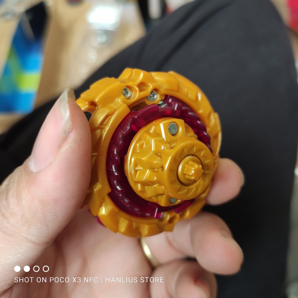 Đồ chơi con quay beyblade hasbro nightmare longinus