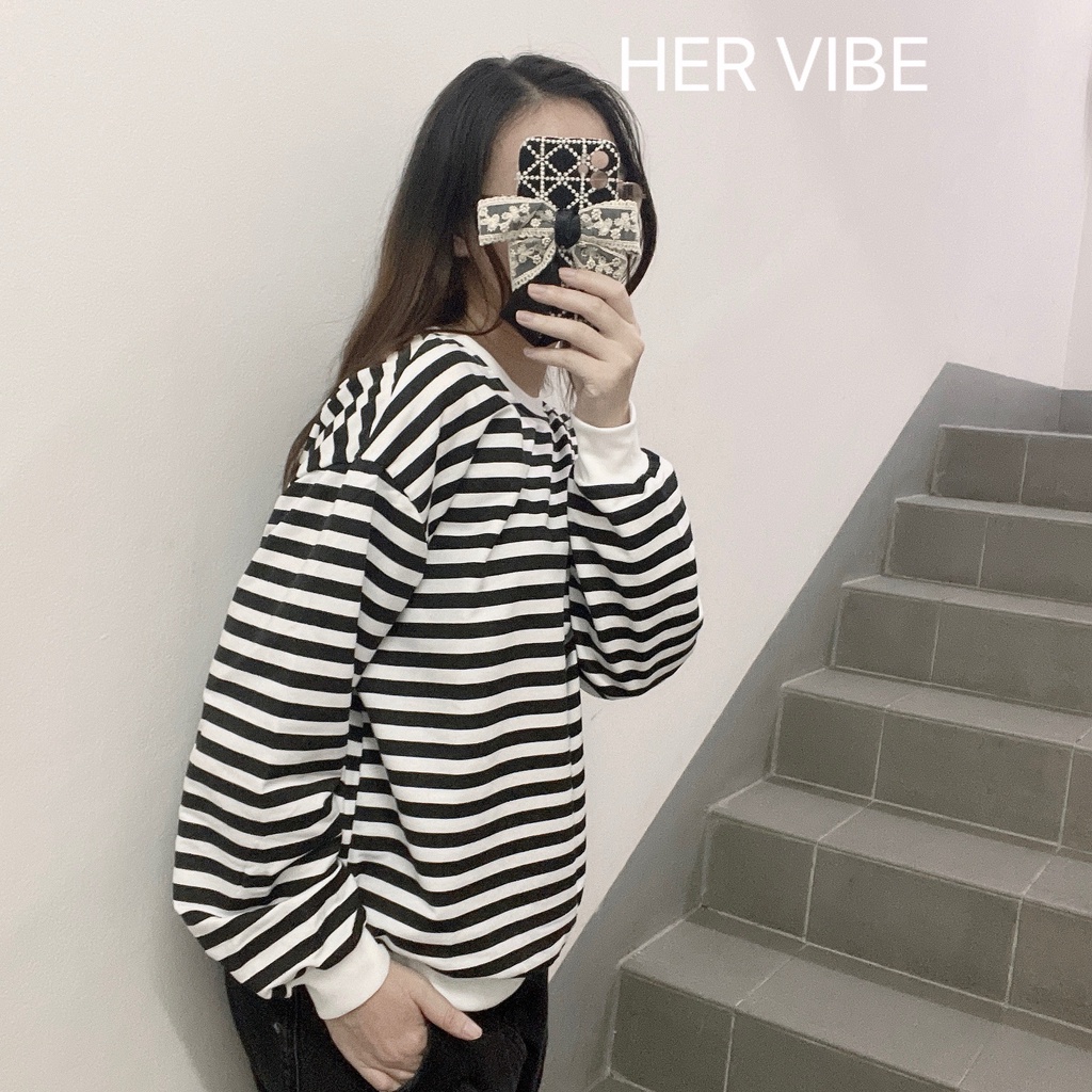 Áo hoodie nỉ nữ form rộng unisex kẻ sọc ngang đen và xanh thun dài tay phong cách Hàn Quốc Her Vibe | BigBuy360 - bigbuy360.vn