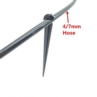 Que đỡ ống tưới 6mm cắm đầu béc nhỏ giọt