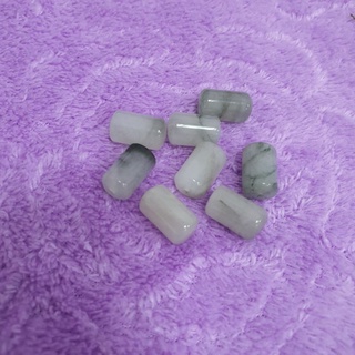 Lu thống ngọc phỉ thúy 8 x 14 mm
