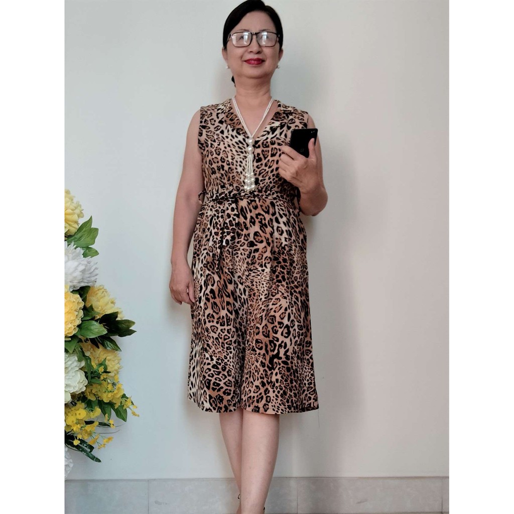 Size L  Jumpsuit Lửng Cổ Danton Vải Xốp Thái