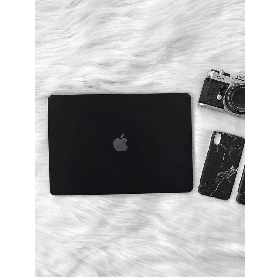 Combo 4in1 Case,Ốp Macbook Màu Đen (Tặng Kèm Miếng Dán Màn Hình,Nút Chống Bụi,Kẹp Chống Gãy Sạc) | BigBuy360 - bigbuy360.vn