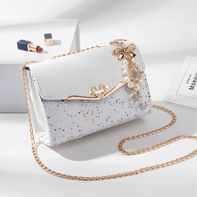 Túi Đeo Chéo T19 Khóa Trái Tim Màu Trắng