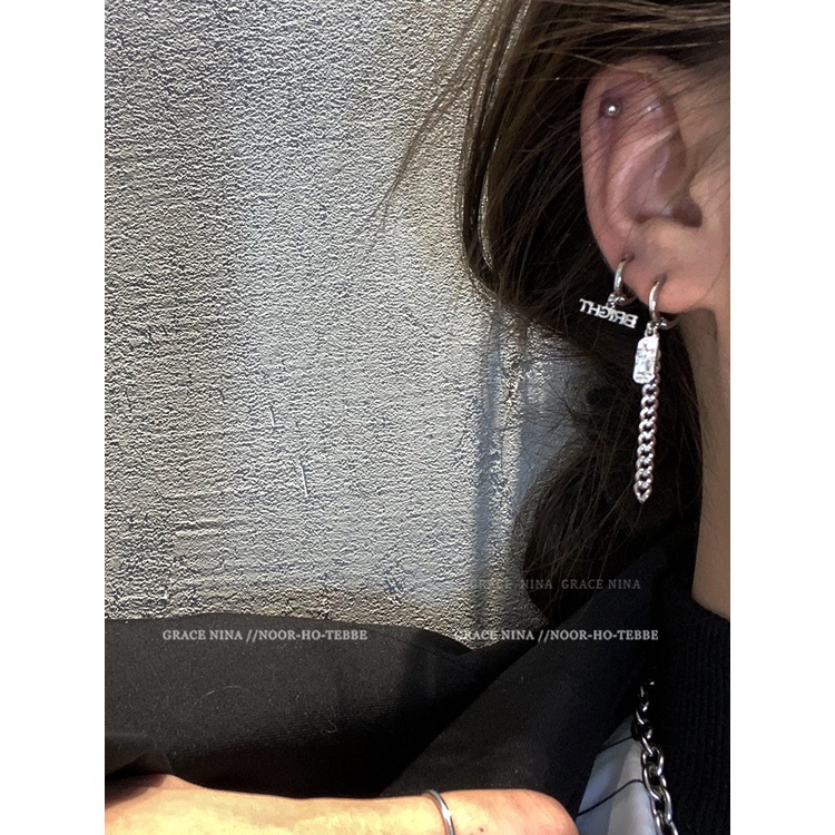 Bộ Bốn Khuyên Tai Tua Rua Phong Cách Mới 2022