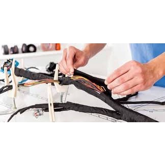 1 cuộn băng keo, băng dính vải Tesa 51608  chuyên dùng quấn dây điện ô tô, xe máy