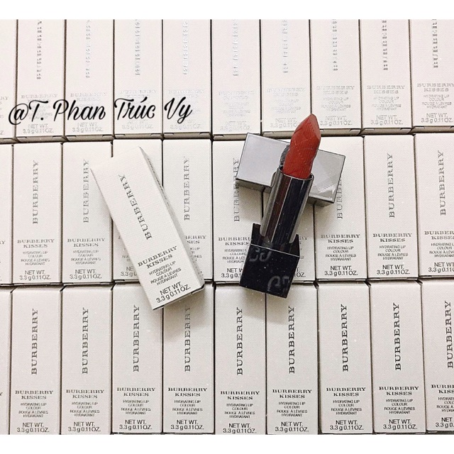 Son burberry màu đỏ đất