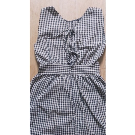 Váy caro sát nách 2hand