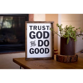 Tranh gỗ handmade - Trust God and Do Good - Decor phong cách Vintage treo tường