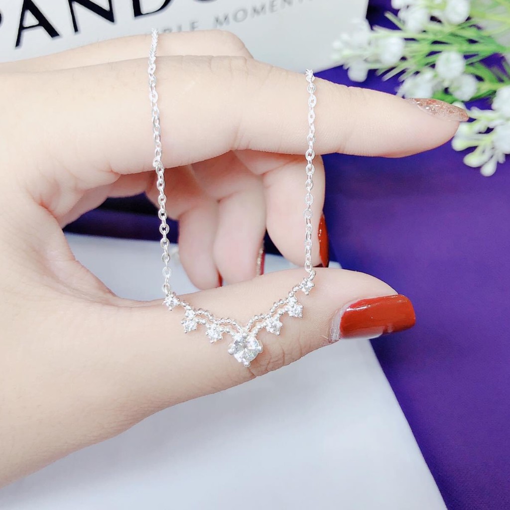 Dây chuyền bạc lên rất là xinh