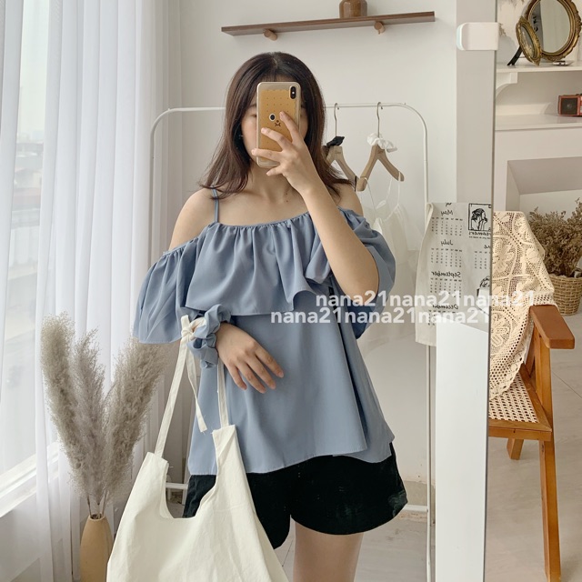 Áo trễ vai bèo