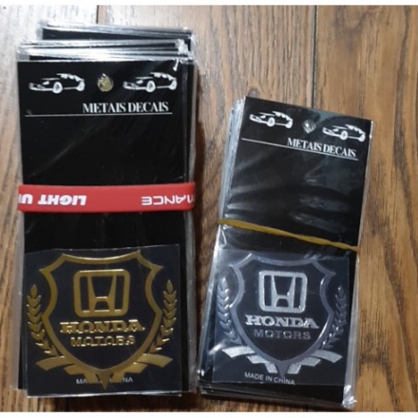 Logo HONDA kẽm Dán mặt nạ SH2012 - SH 2020 - Sh 2021 - SH 2022, AB 2020, AB 2021, AB 2022, AB 2023 (GIÁ 1 CHIẾC)