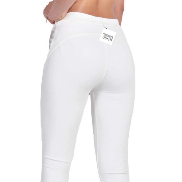 QUẦN LEGGING NỮ - LEGGING NÂNG MÔNG 2 TÚI TRƯỚC CAO CẤP MÀU TRẮNG ( Mã SP: 7FLN02)