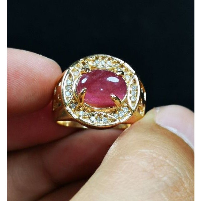 Đá Ruby Tự Nhiên Nhiều Màu Sắc