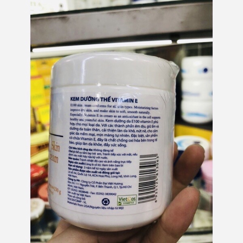 Kem dưỡng thể bông lúa E100 vitamin E (230g)