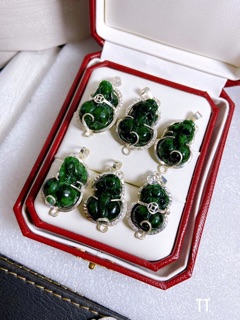 Tỳ hưu jade sơn thủy bọc bạc